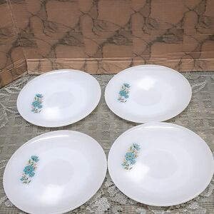 Vintage 5‎ pc Fire King Anchor Hocking Blue Daisy Milk Glass Saucer 6”